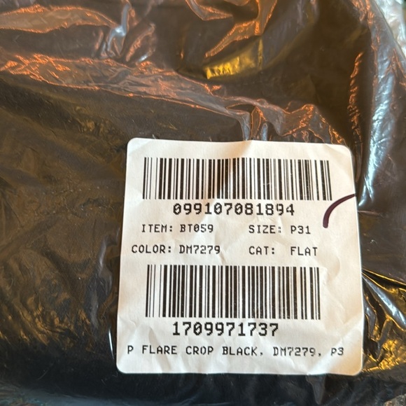 J. Crew Factory Petite Mid-Rise Flare Crop Jean with All-Day Stretch in Black - Picture 8 of 8